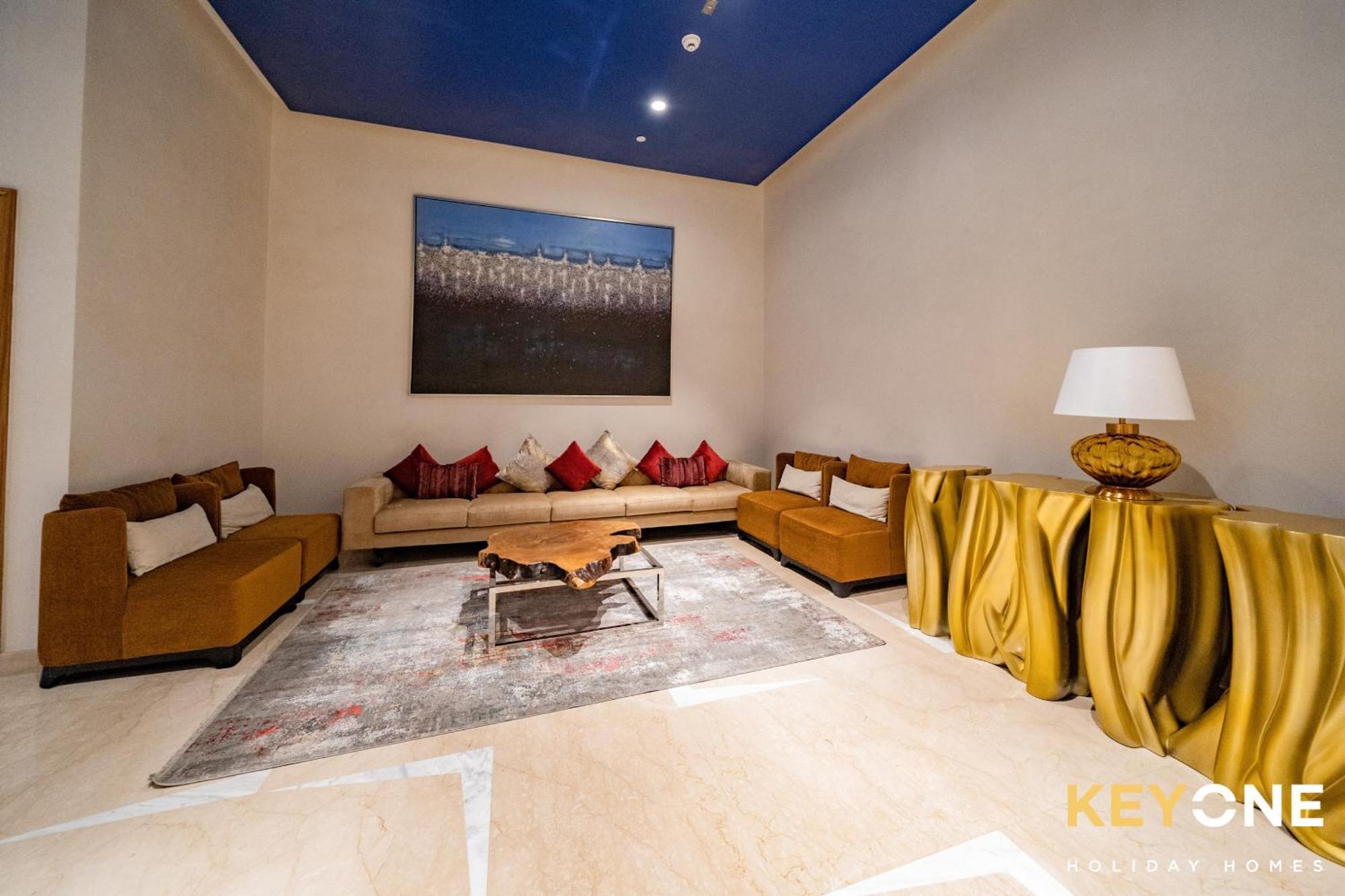 Sleek Studio In Prive With Stunning Canal View دبي المظهر الخارجي الصورة